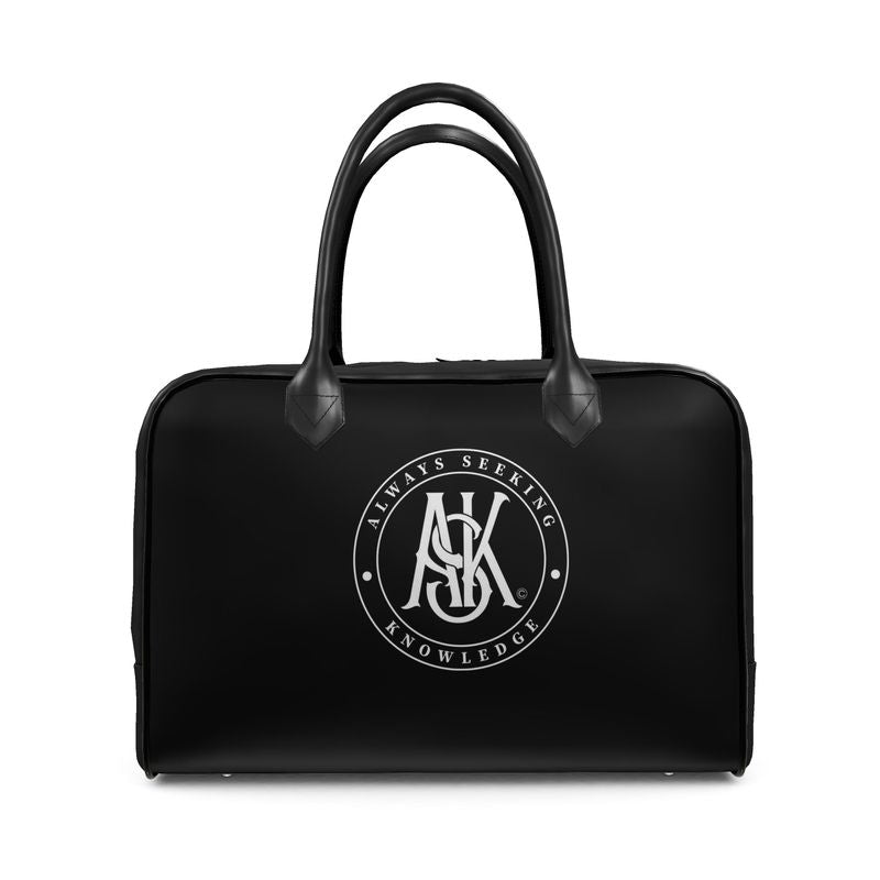 TWAN HOLDALL