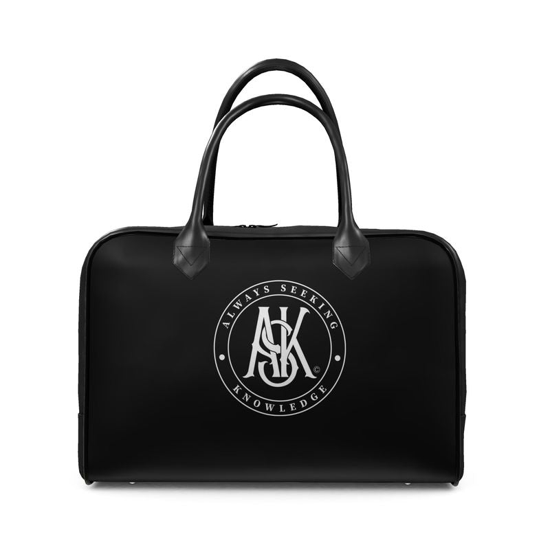TWAN HOLDALL