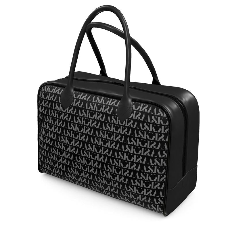 TWAN HOLDALLS
