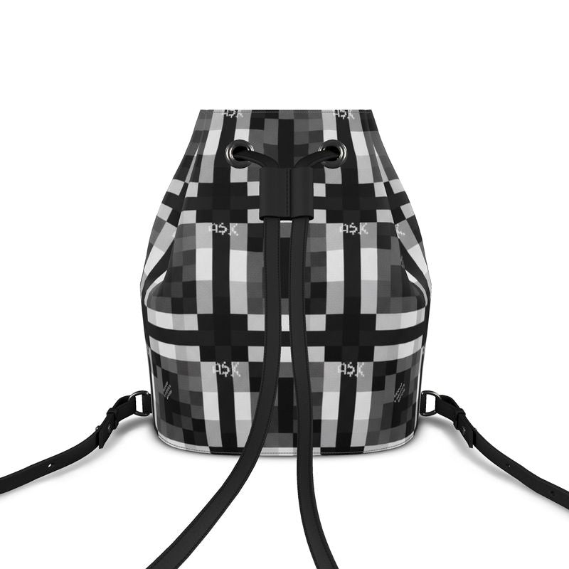 RAELYN BUCKET