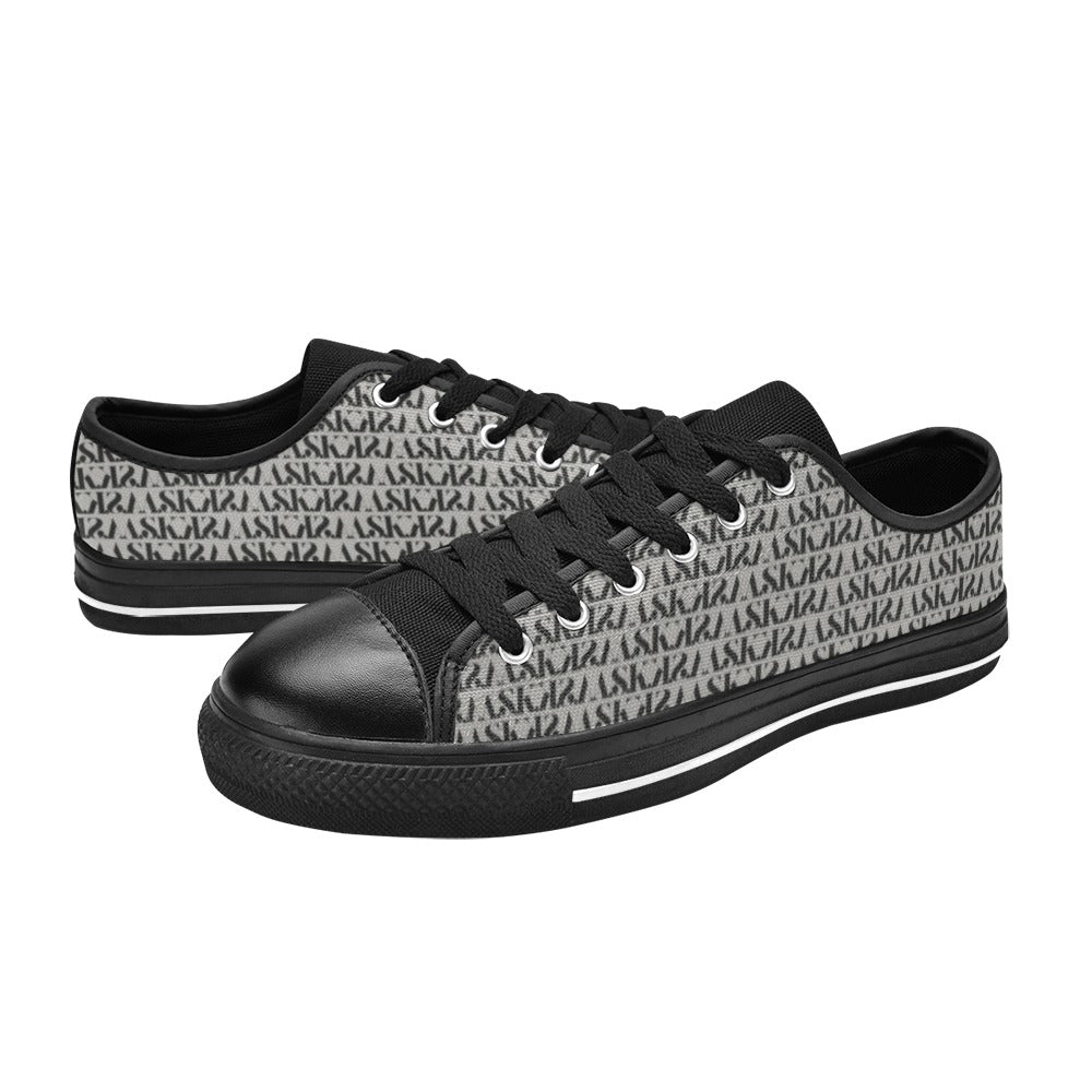 canvas sneaker
