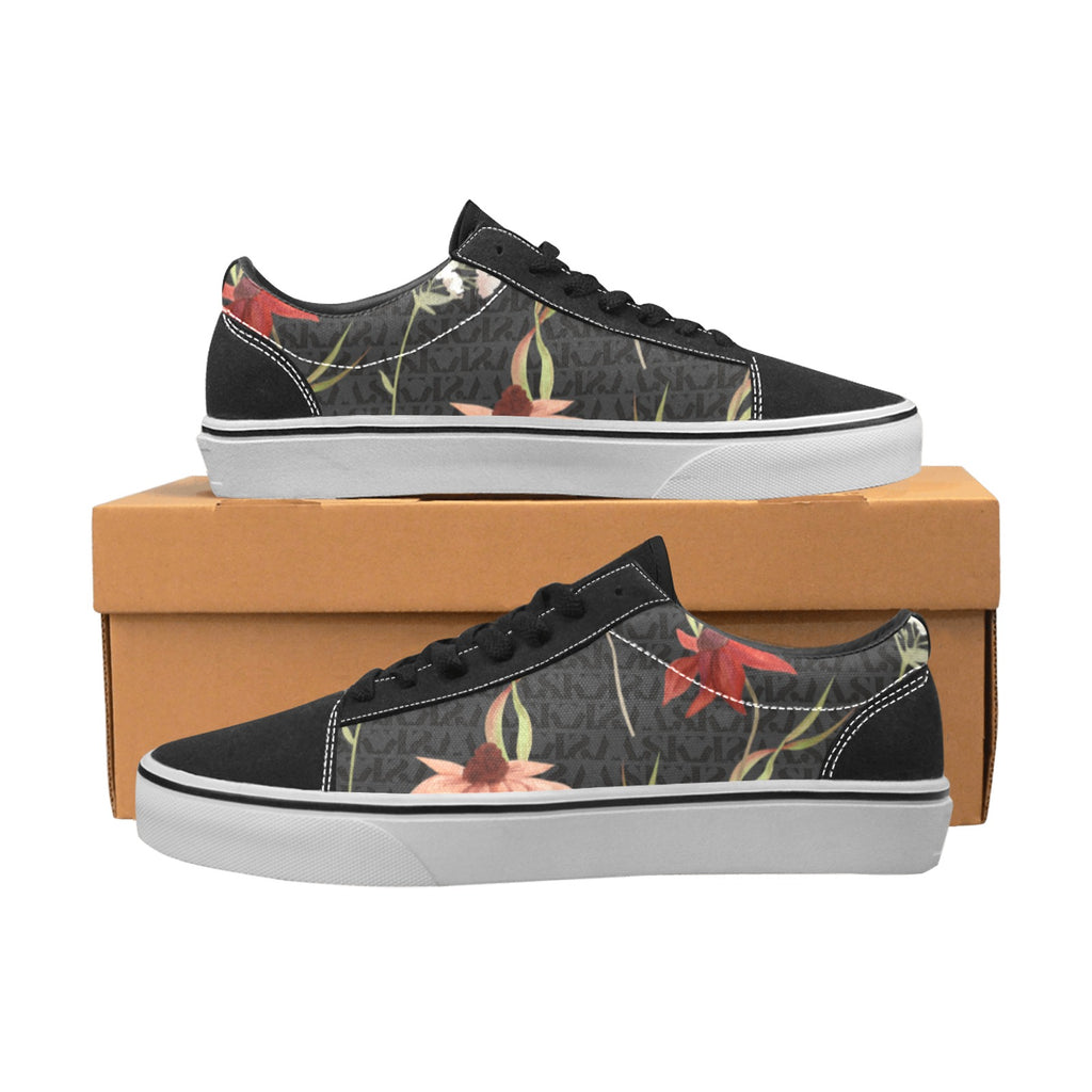 CANVAS SNEAKER